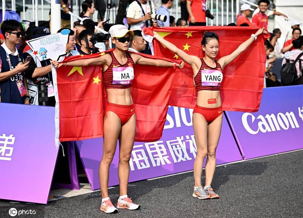 她还认为IP的新东家迪士尼对《阿丽塔》缺乏兴趣：;他们进行了一次疯狂的收购，有人得到工作有人失业，让整个福克斯和迪士尼都身陷其中